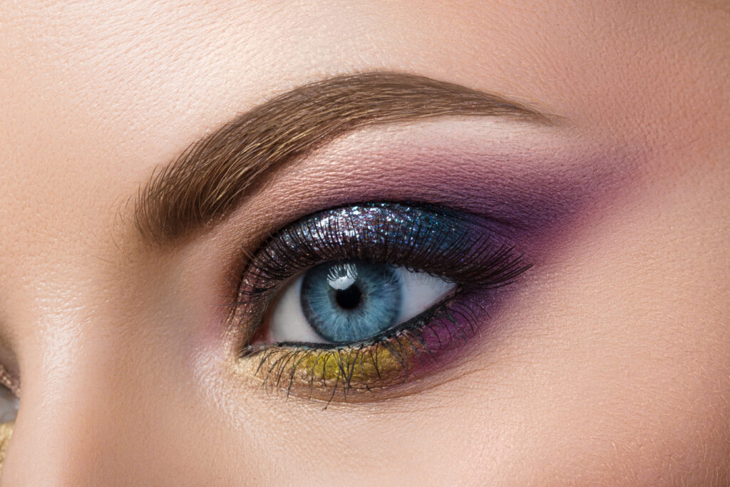 Eye Shadow Hues That Will Make Your Eye Color Pop