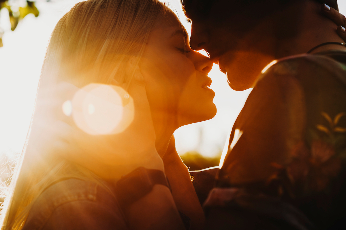 Interesting Facts About Kissing — Facts About Kissing Someone